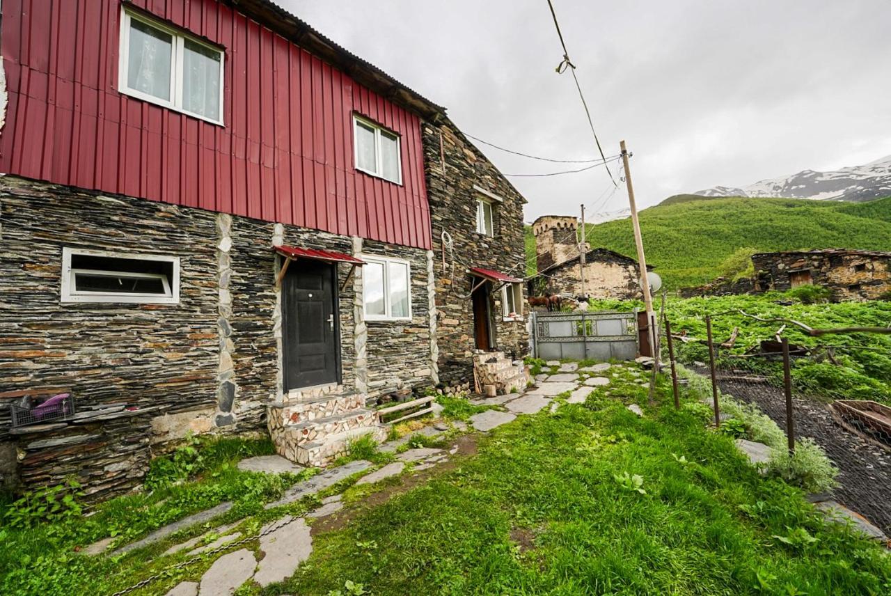 Bori'S Guesthouse Ushguli Extérieur photo